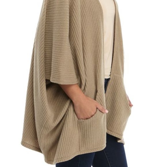 Cejon Rib Knit Topper Shrug With Pocket ONE SIZE - Picture 4 of 6